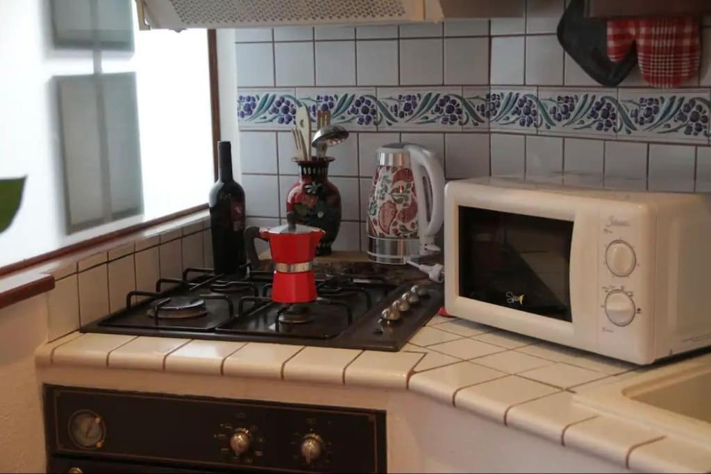 Mansarda Nel Cuore Di Livorno Bagian luar foto